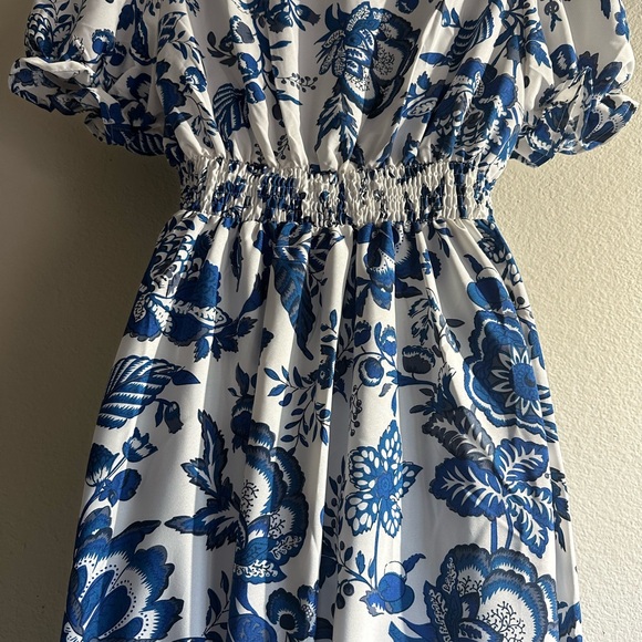 SHEIN ALLOVER FLORA PRINT PUFF SLEEVE SURPLICE NECK DRESS SIZE MEDIUM - Picture 5 of 11